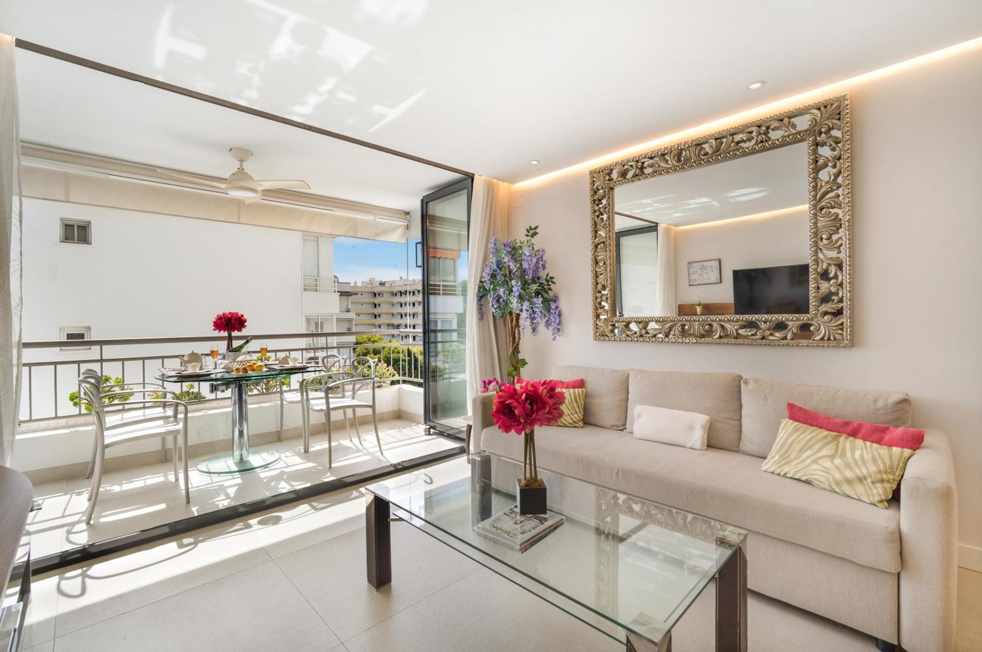 Elegant Marbella Beachside エクステリア 写真